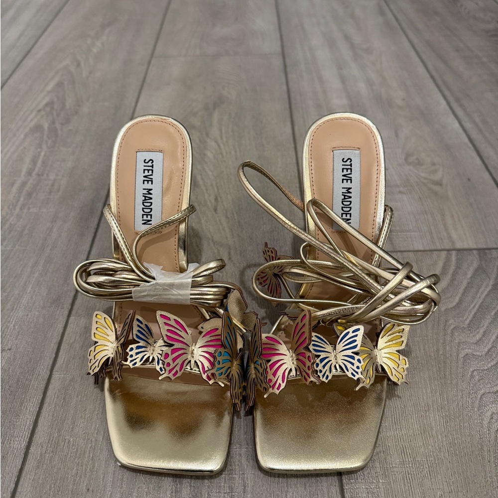 NWT Steve Madden Gold Multicolor Butterfly Heels